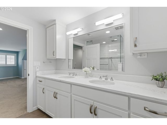 11030 Nw VALLEY VISTA Rd, Hillsboro, OR 97124
