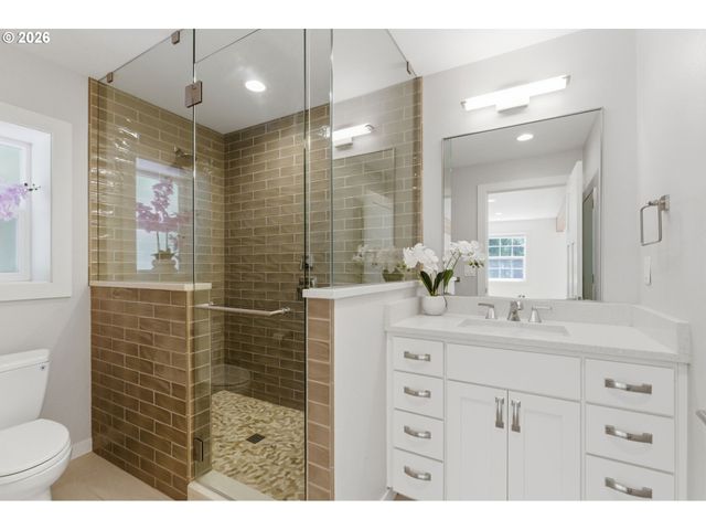 11030 Nw VALLEY VISTA Rd, Hillsboro, OR 97124