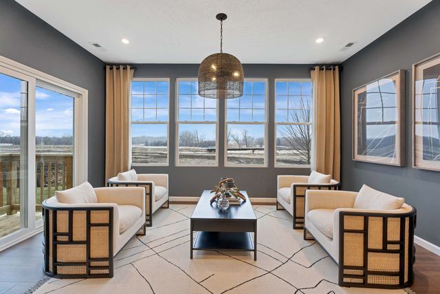 3599 Kennedy Lane 14001, Woodridge, IL 60517