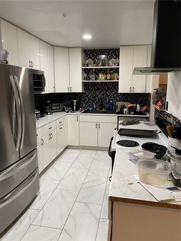 1403 NE 20TH AVENUE, Gainesville, FL 32609