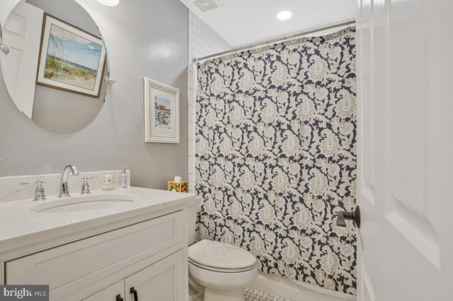 2666 PEMAQUID CT, Annapolis, MD 21401