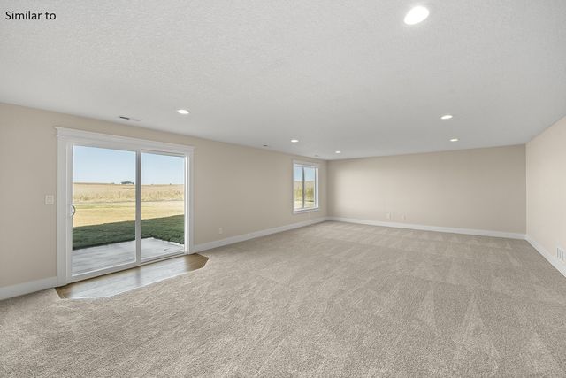 3136 NW Prescott Court, Grimes, IA 50111