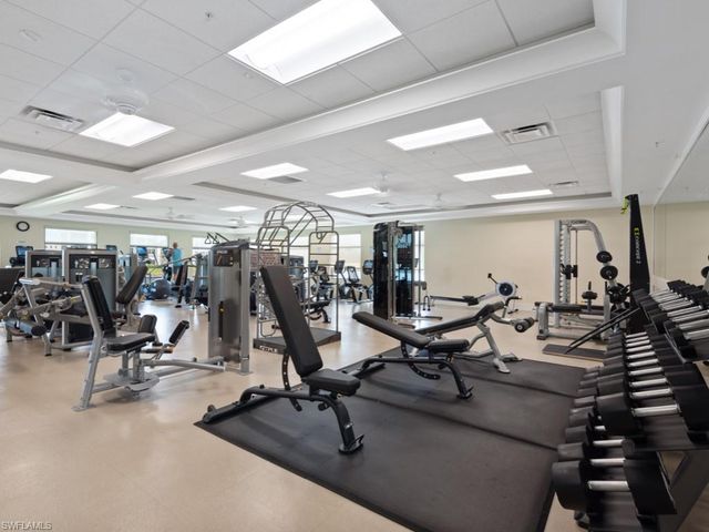 82 Cypress View DR, Naples, FL 34113