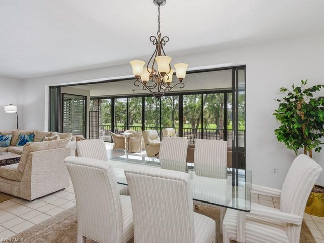 82 Cypress View DR, Naples, FL 34113