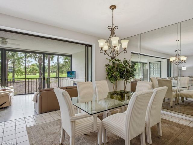 82 Cypress View DR, Naples, FL 34113