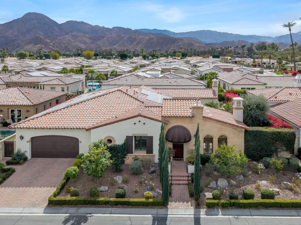 Image 3 of property listing at 75065 Promontory Place, Indian Wells, CA 92210