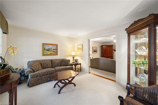 401 Wind Haven Lane, Winston-salem, NC 27104