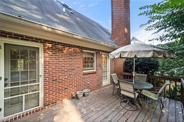 401 Wind Haven Lane, Winston-salem, NC 27104