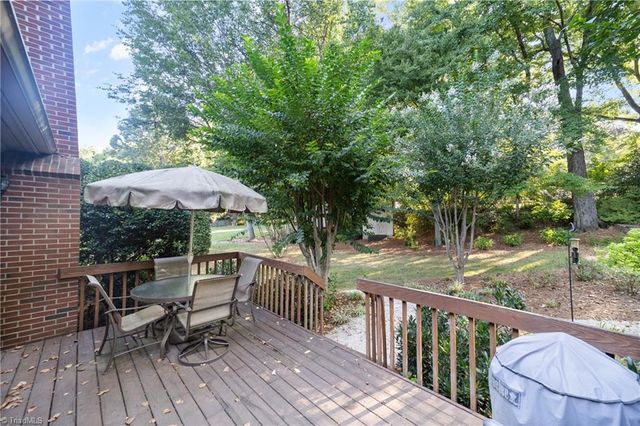 401 Wind Haven Lane, Winston-salem, NC 27104