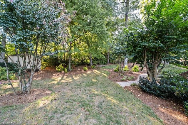 401 Wind Haven Lane, Winston-salem, NC 27104
