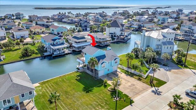 1319 Hawaii Drive, Galveston, TX 77554