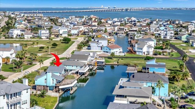 1319 Hawaii Drive, Galveston, TX 77554