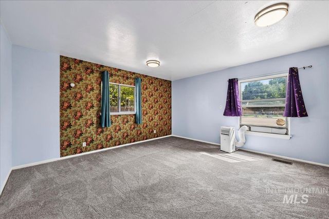 1341 N Mitchell, Boise, ID 83704