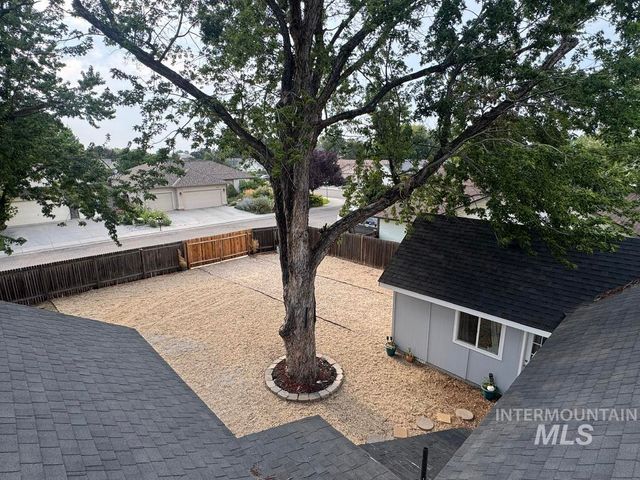 1341 N Mitchell, Boise, ID 83704
