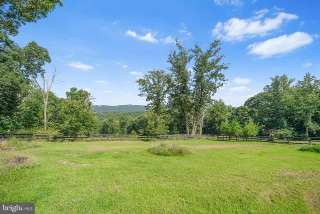 6229 ENON SCHOOL RD, Marshall, VA 20115