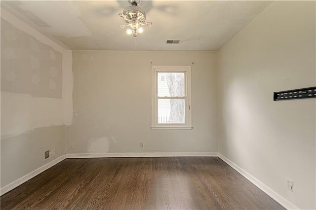 6701 W 79TH Street, Overland Park, KS 66204