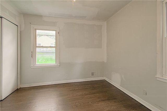6701 W 79TH Street, Overland Park, KS 66204