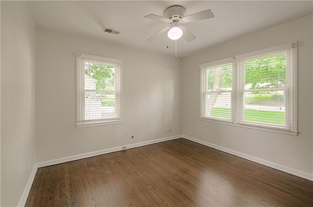 6701 W 79TH Street, Overland Park, KS 66204