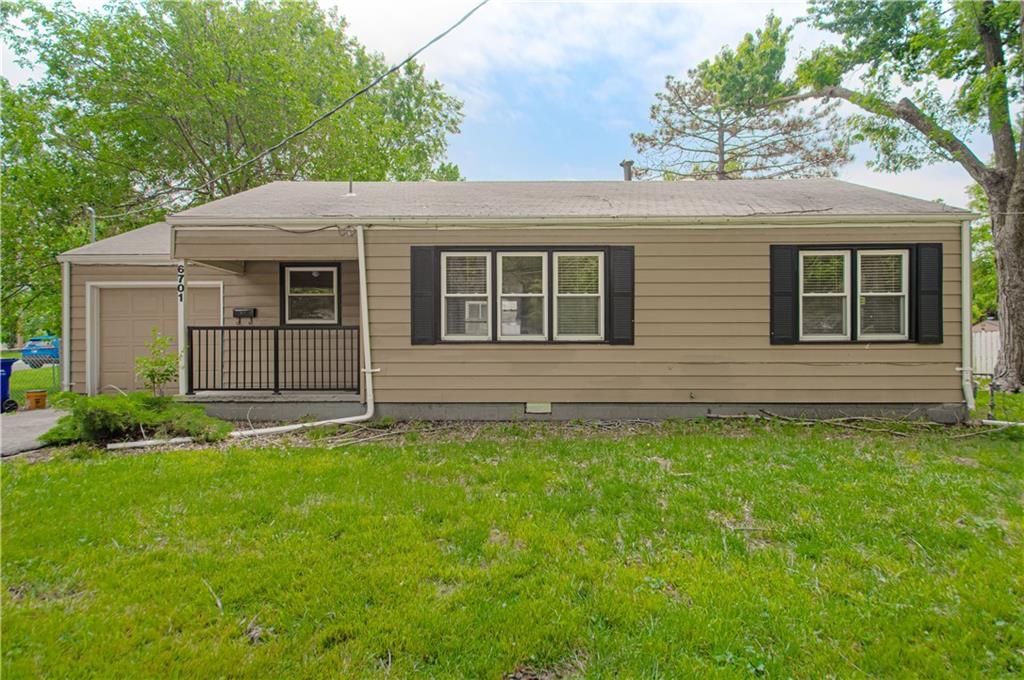 6701 W 79TH Street, Overland Park, KS 66204