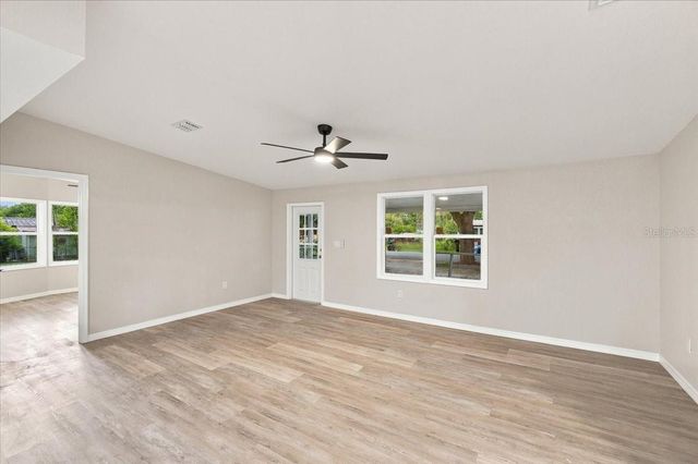 3206 OAKLAND ROAD N, Lakeland, FL 33801