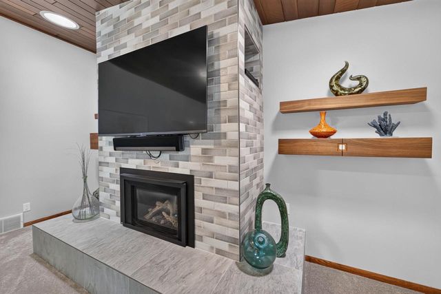 N4001 Wildcat Road, Poynette, WI 53955