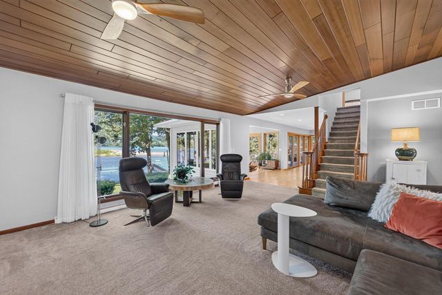 N4001 Wildcat Road, Poynette, WI 53955