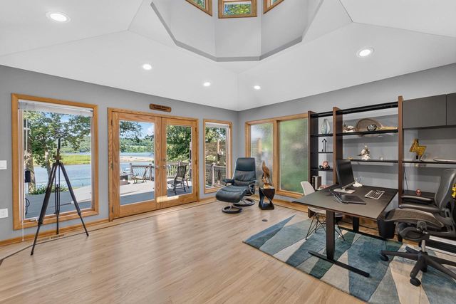 N4001 Wildcat Road, Poynette, WI 53955