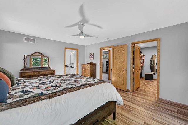 N4001 Wildcat Road, Poynette, WI 53955
