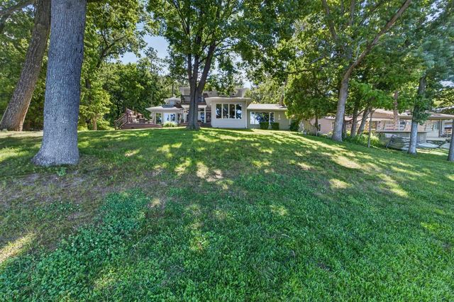 N4001 Wildcat Road, Poynette, WI 53955