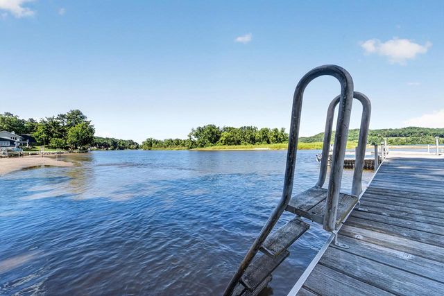 N4001 Wildcat Road, Poynette, WI 53955