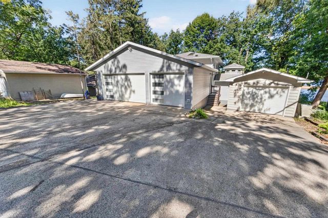 N4001 Wildcat Road, Poynette, WI 53955