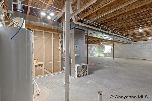 1821 PAINTED HORSE TRL, Laramie, WY 82070