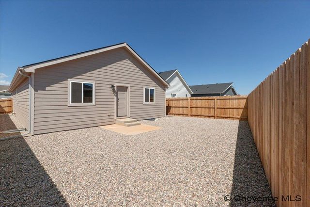 1821 PAINTED HORSE TRL, Laramie, WY 82070