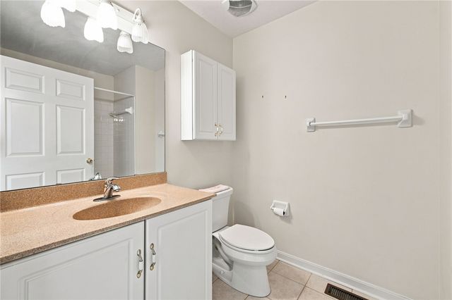 320 Gatehouse Court, Monroe, OH 45050