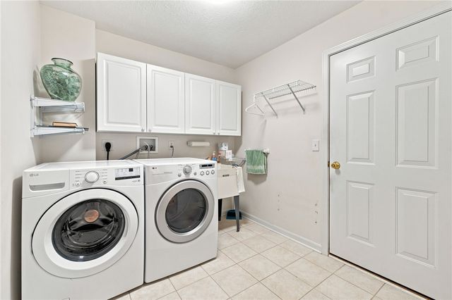 320 Gatehouse Court, Monroe, OH 45050