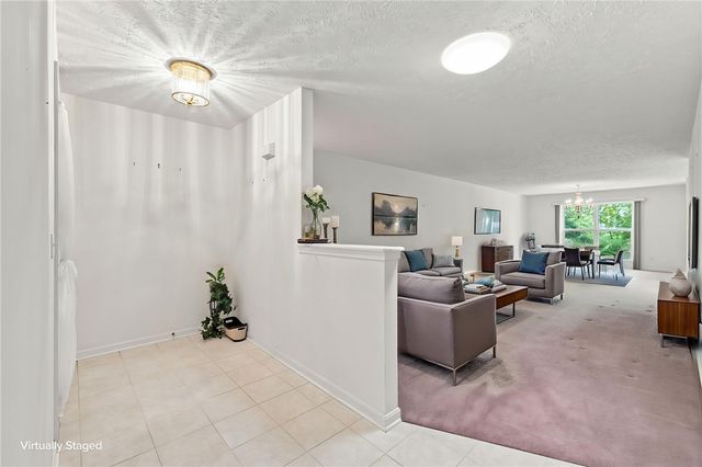 320 Gatehouse Court, Monroe, OH 45050