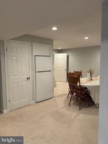 44140 BRISTOW CIR, Ashburn, VA 20147