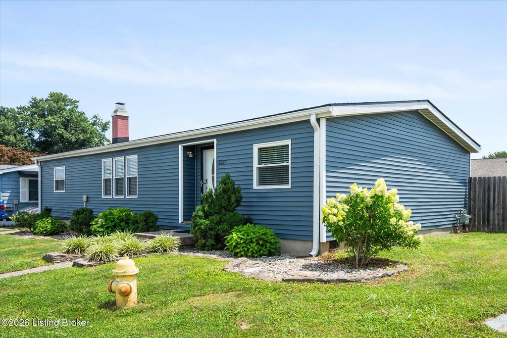 6027 Highliner Dr, Louisville, KY 40291