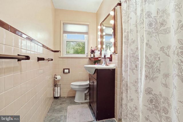 503 FAIRWAY DR, Lancaster, PA 17603