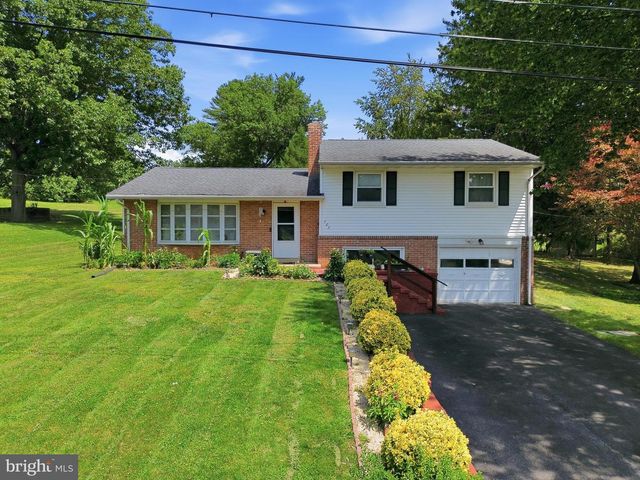 503 FAIRWAY DR, Lancaster, PA 17603