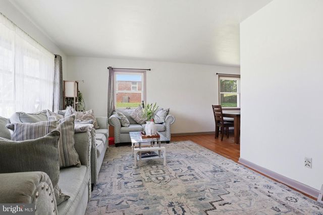 503 FAIRWAY DR, Lancaster, PA 17603