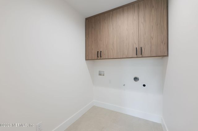 319 ST AUGUSTINE Boulevard, Jacksonville Beach, FL 32250