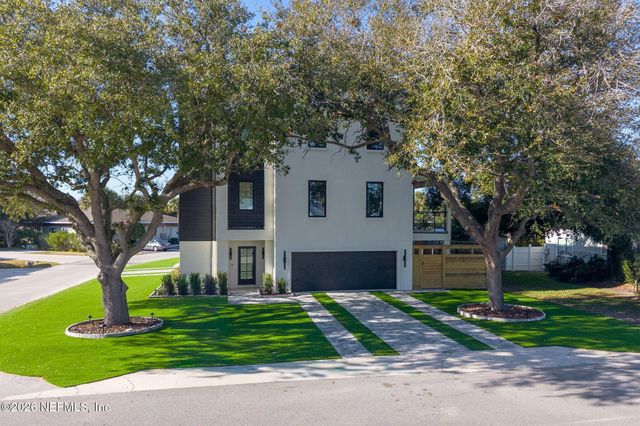 319 ST AUGUSTINE Boulevard, Jacksonville Beach, FL 32250