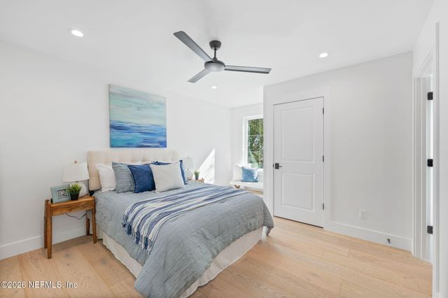 319 ST AUGUSTINE Boulevard, Jacksonville Beach, FL 32250