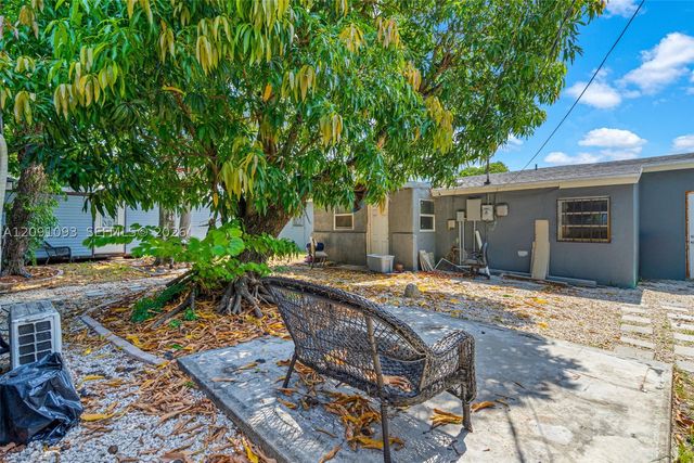 16935 NW 38th Ct, Miami Gardens, FL 33055