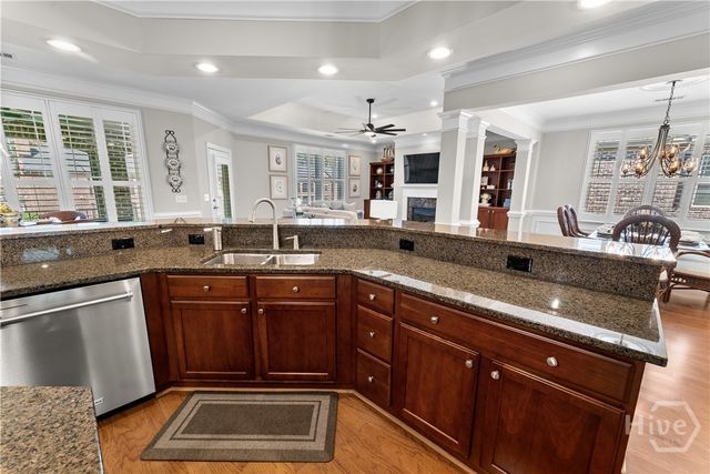 1304 River Oaks Drive 1304, Richmond Hill, GA 31324