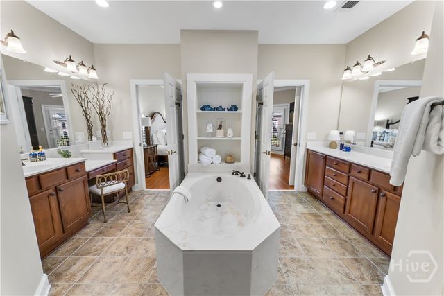 1304 River Oaks Drive 1304, Richmond Hill, GA 31324