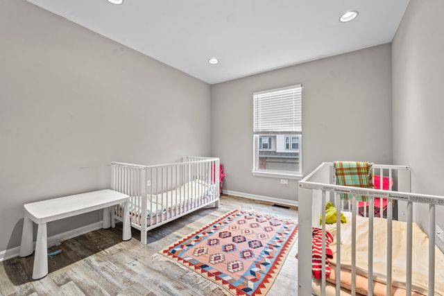 2987 Saganashkee Lane 2987, Naperville, IL 60564