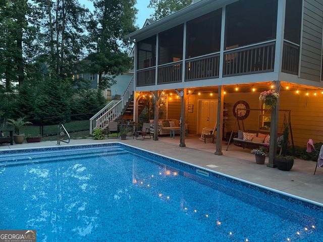 170 Fair Oaks Court, Commerce, GA 30529
