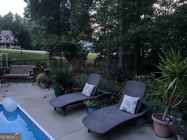 170 Fair Oaks Court, Commerce, GA 30529
